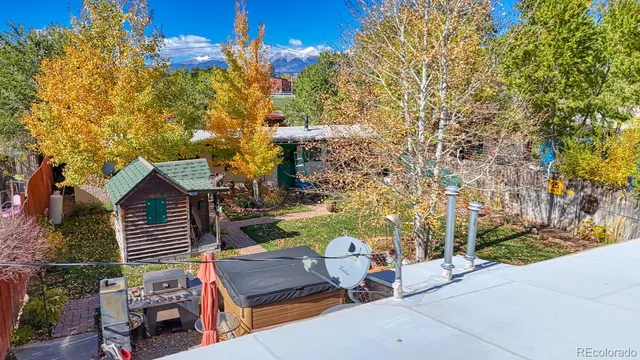 a view of a wooden fence