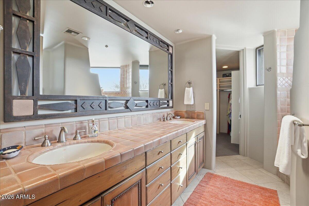 10040 East Happy Valley Road, Unit 1049 Scottsdale, AZ 85255 - Photo 26 of 80 057-10040 E Happy Valley Rd_RedHogMedia