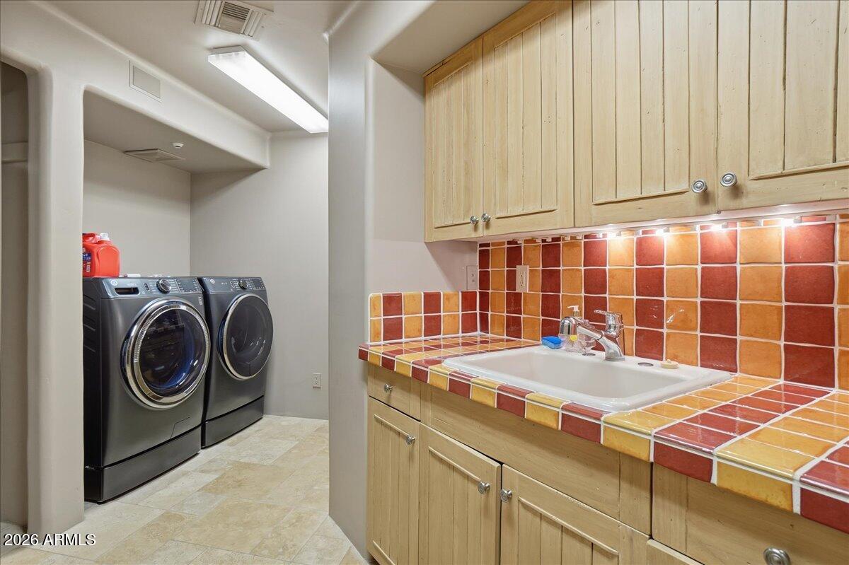 10040 East Happy Valley Road, Unit 1049 Scottsdale, AZ 85255 - Photo 27 of 80 059-10040 E Happy Valley Rd_RedHogMedia