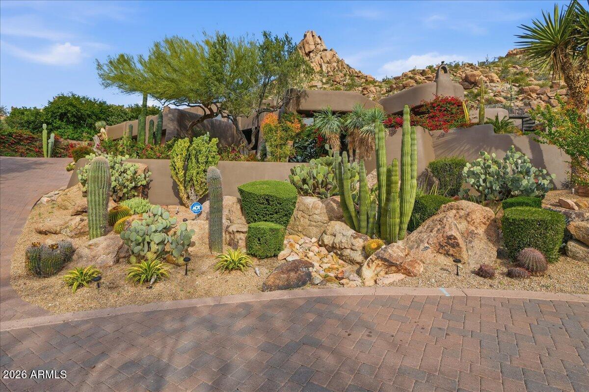 10040 East Happy Valley Road, Unit 1049 Scottsdale, AZ 85255 - Photo 3 of 80 005-10040 E Happy Valley Rd_RedHogMedia