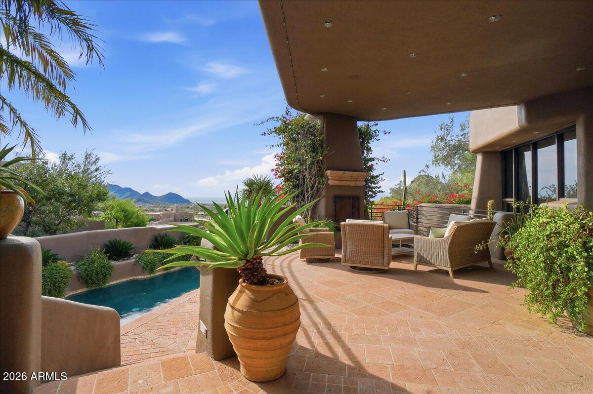 10040 East Happy Valley Road, Unit 1049 Scottsdale, AZ 85255 - Photo 31 of 80 065-10040 E Happy Valley Rd_RedHogMedia