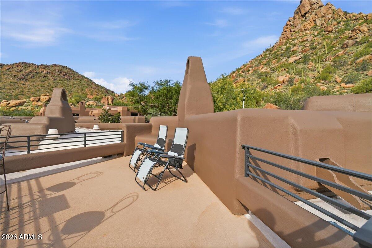 10040 East Happy Valley Road, Unit 1049 Scottsdale, AZ 85255 - Photo 46 of 80 092-10040 E Happy Valley Rd_RedHogMedia