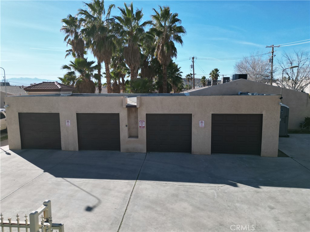 15860 Kasota Road Apple Valley, CA 92307 - Photo 6 of 24