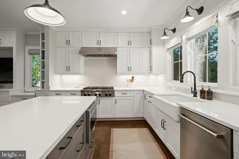 $2,495,000 | 5110 Baltimore Avenue, Bethesda, MD 20816