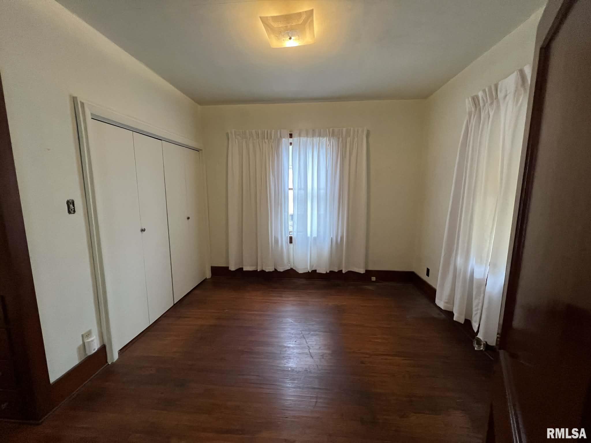 408 South Johnson Street Macomb, IL 61455 - Photo 11 of 12