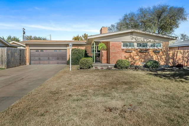 $239,900 | 5212 Westgate Drive, Amarillo, TX 79106