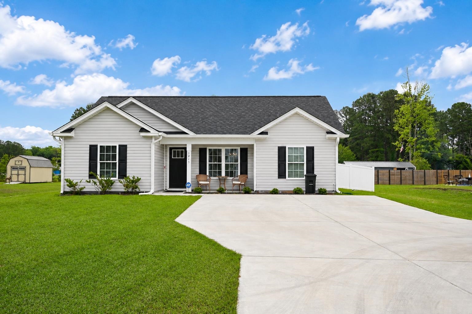 1015 South S Highway Loris, SC 29569 - Photo 1 of 27