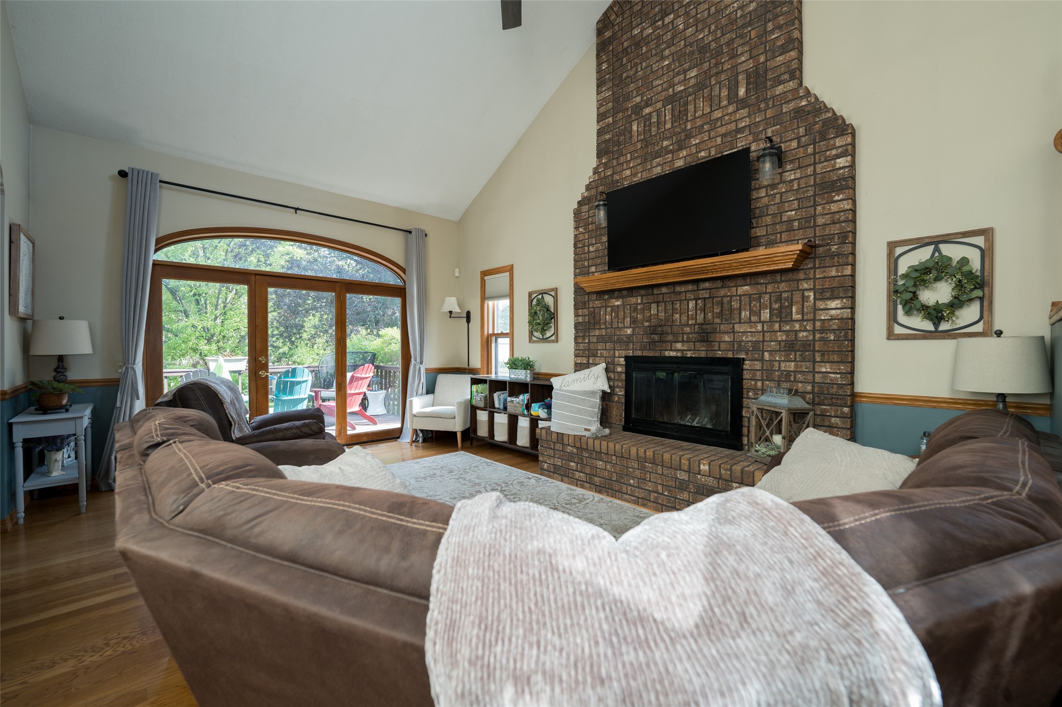 1501 Grover Road Eau Claire, WI 54701 - Photo 6 of 59