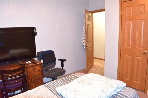 $74,900 | 5435 Autumn Ash Lane, Machesney Park, IL 61115