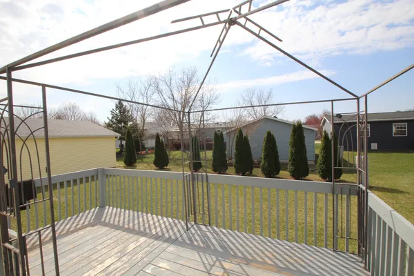 $74,900 | 5435 Autumn Ash Lane, Machesney Park, IL 61115