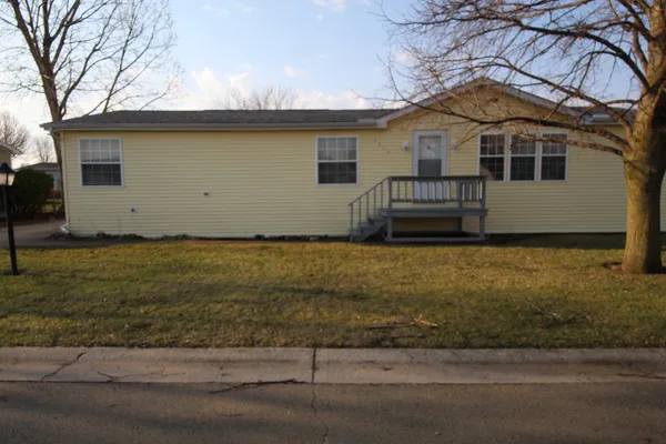 $74,900 | 5435 Autumn Ash Lane, Machesney Park, IL 61115