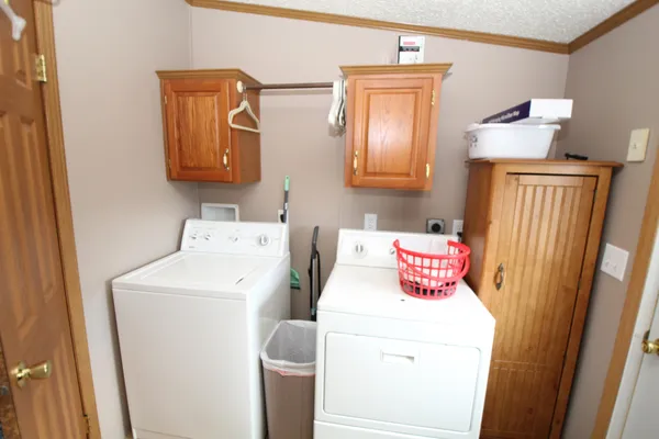 $74,900 | 5435 Autumn Ash Lane, Machesney Park, IL 61115