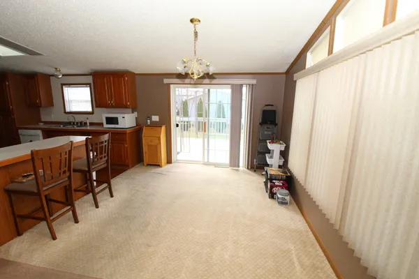 $74,900 | 5435 Autumn Ash Lane, Machesney Park, IL 61115