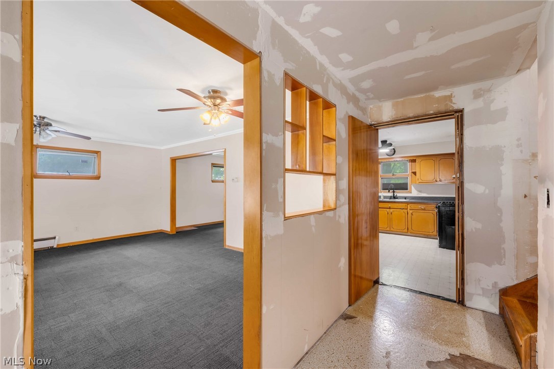 7010 York Road Parma Heights, OH 44130 - Photo 4 of 48