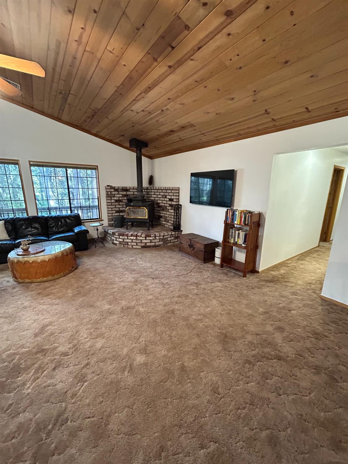 3441 Spirit Lane Pollock Pines, CA 95726 - Photo 16 of 38