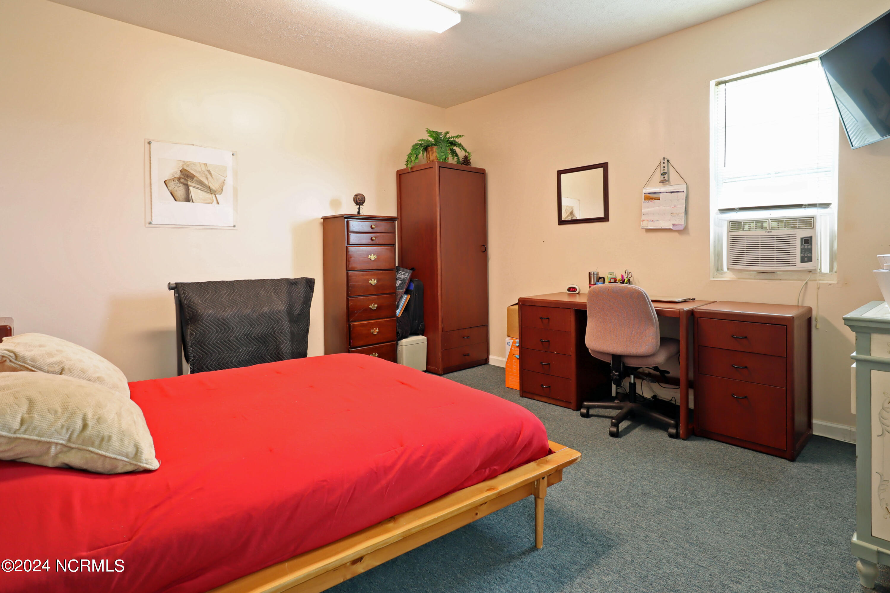 135 P229 Vass, NC 28394 - Photo 35 of 52 Fire-walled residential room - double dr