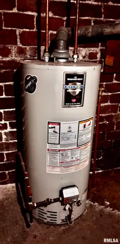 $160,000 | 1158 Beecher Avenue, Galesburg, IL 61401