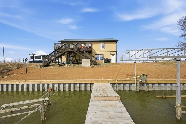 $297,000 | 147 Ruwwe Drive, Craig, MO 64437