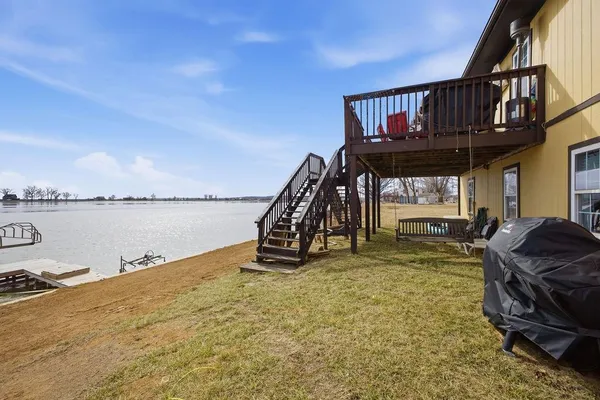 $297,000 | 147 Ruwwe Drive, Craig, MO 64437
