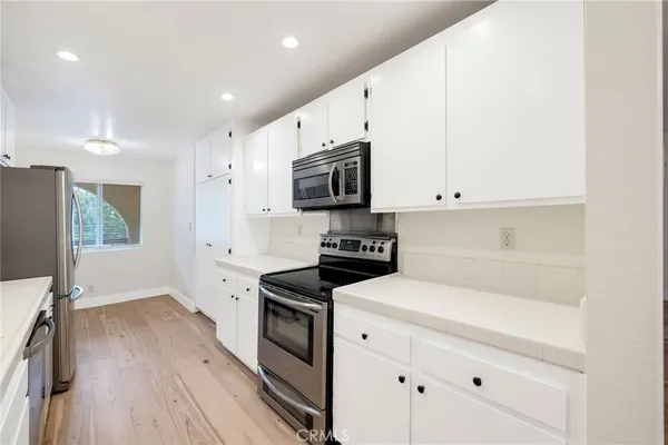 $630,000 | 5718 Ravenspur Drive, Unit 305, Rancho Palos Verdes, CA 90275