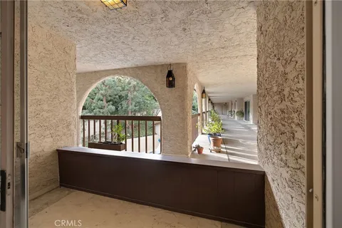 $665,000 | 5718 Ravenspur Drive, Unit 305, Rancho Palos Verdes, CA 90275