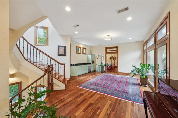 $2,100,000 | 919 St Elmos Court, Missouri City, TX 77459