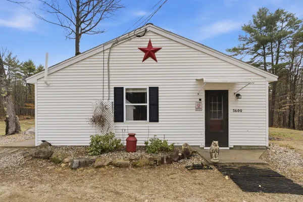 $499,900 | 3600 White Mountain Highway, Wakefield, NH 03872