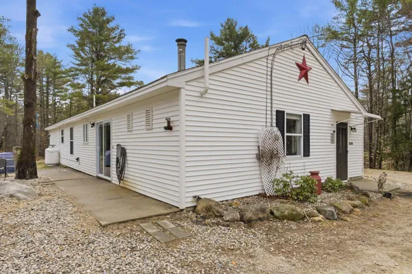 $499,900 | 3600 White Mountain Highway, Wakefield, NH 03872