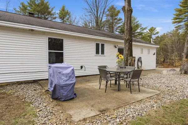 $499,900 | 3600 White Mountain Highway, Wakefield, NH 03872