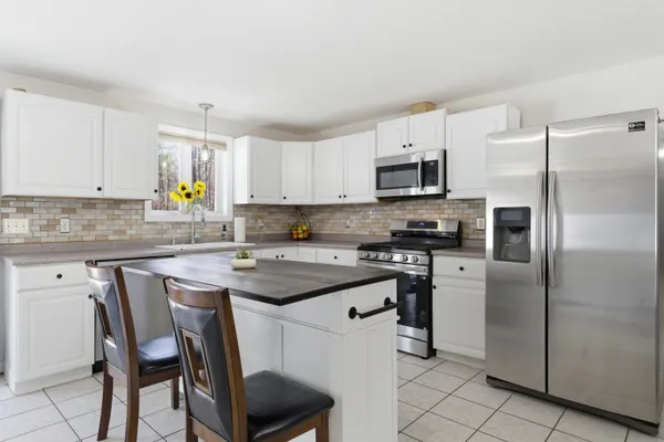 $499,900 | 3600 White Mountain Highway, Wakefield, NH 03872
