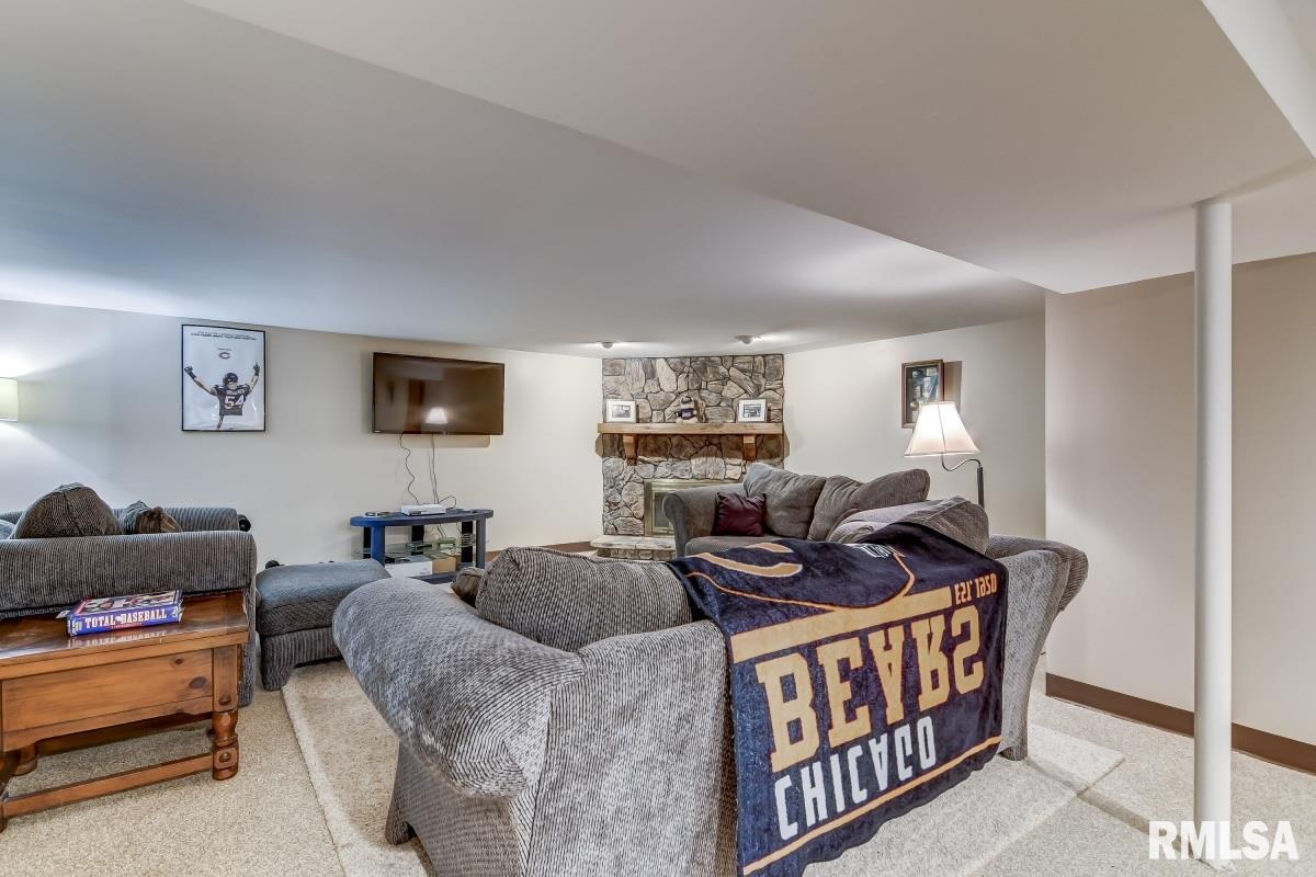 814 Kenyon Drive Springfield, IL 62704 - Photo 25 of 38 Gallery Image 25