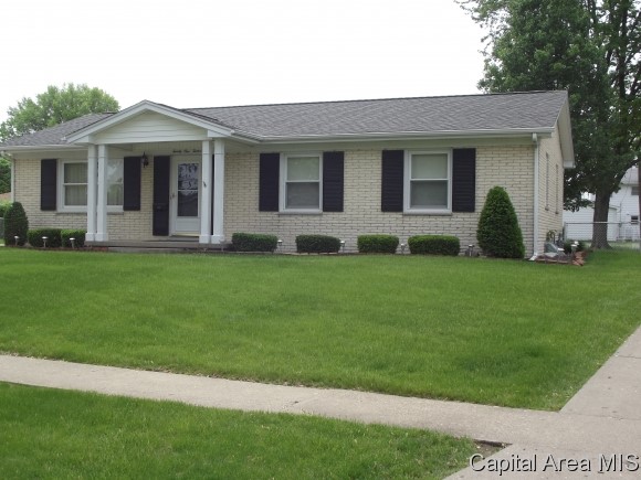 2112 Keokuk Road Springfield, IL 62702 - Photo 2 of 19