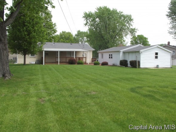 2112 Keokuk Road Springfield, IL 62702 - Photo 4 of 19