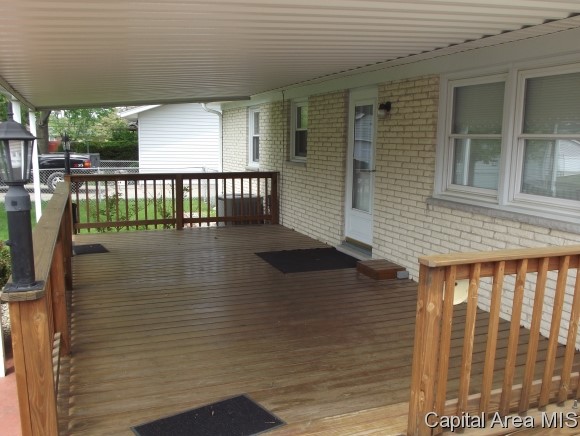 2112 Keokuk Road Springfield, IL 62702 - Photo 6 of 19