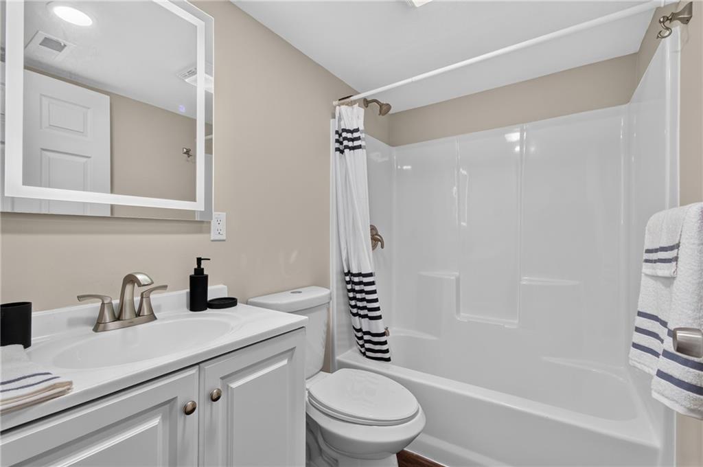 300 West Pine Street Butler, MO 64730 - Photo 23 of 41