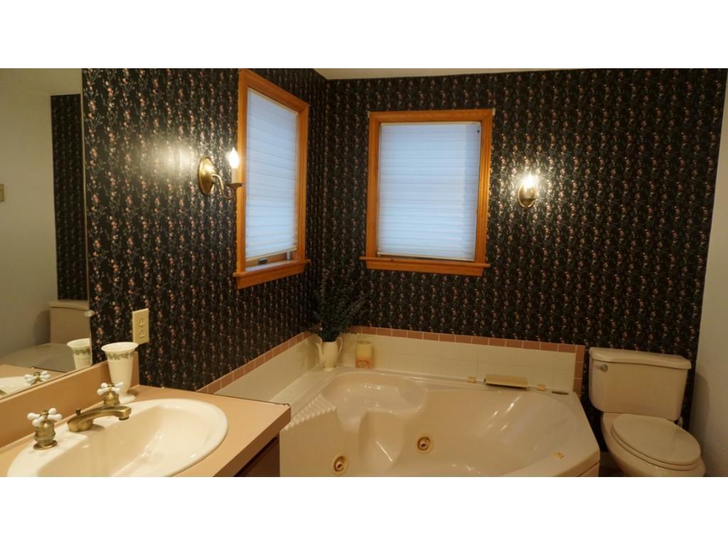 216 Edgewood Road Vestal, NY 13850 - Photo 28 of 32 Gallery Image 28
