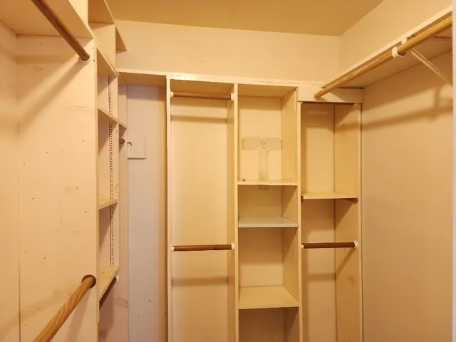 $2,050 | 807 Country Club Road, Georgetown, TX 78628