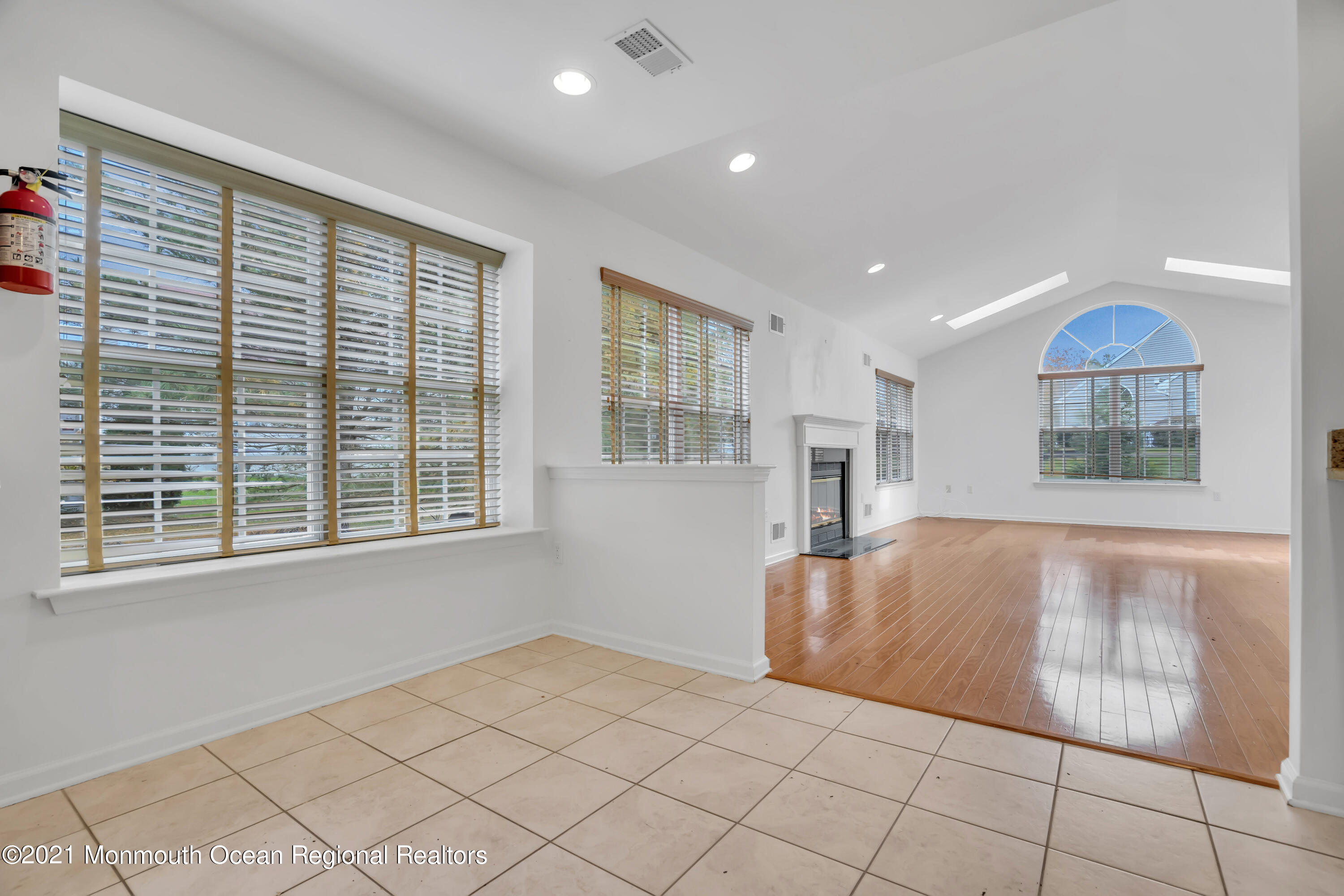 45 Winding River Road Lakewood, NJ 08701 - Photo 18 of 42 026_dsc05324-1