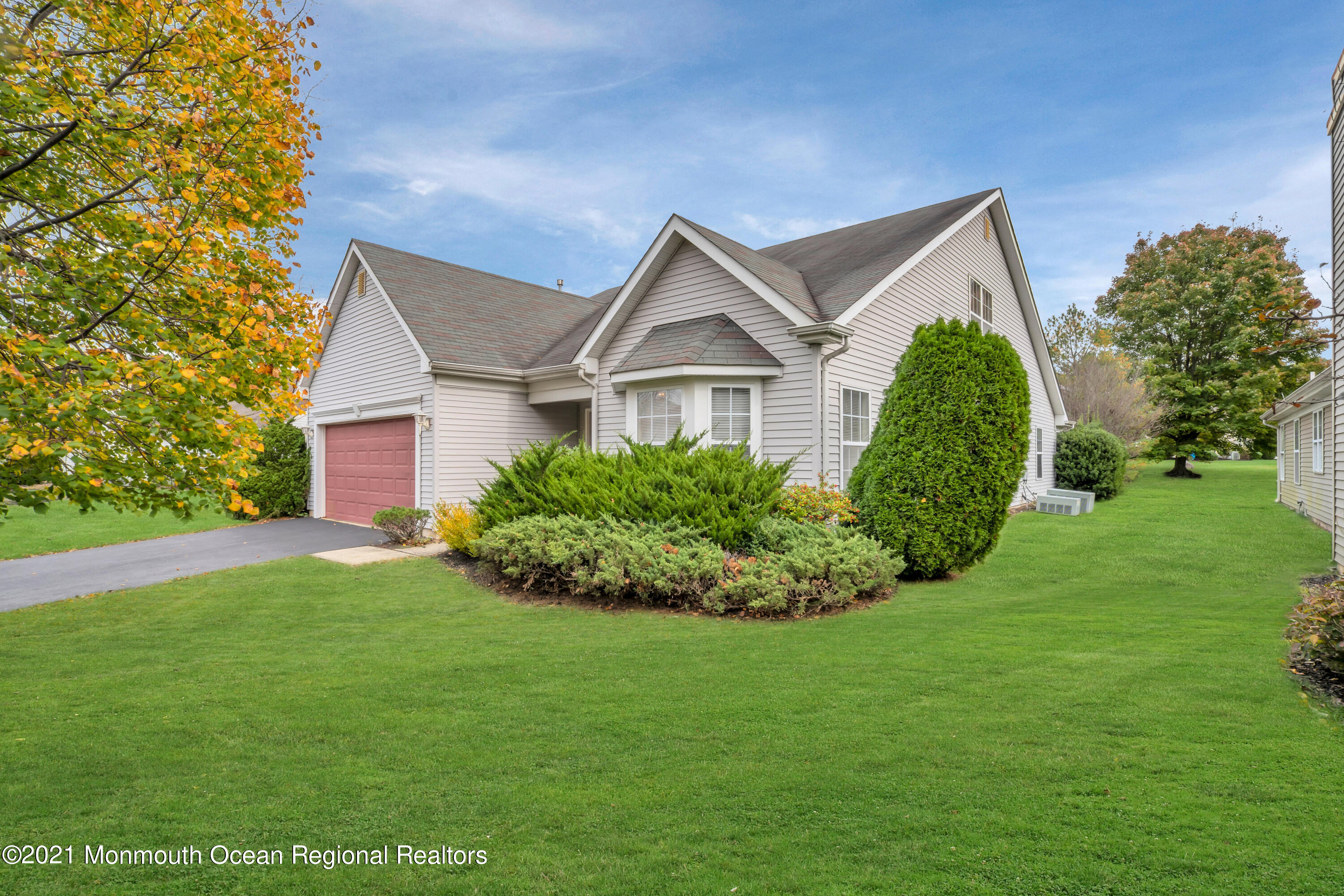 45 Winding River Road Lakewood, NJ 08701 - Photo 2 of 42 004_dsc05468-1