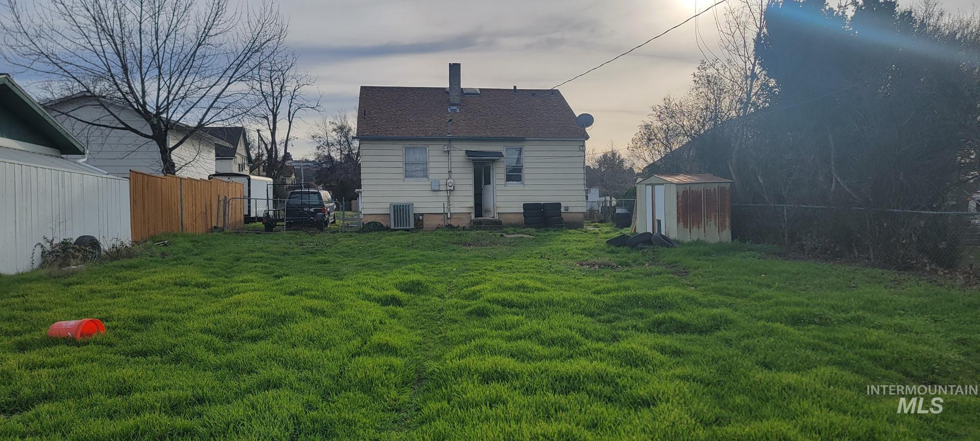 1521 18th Avenue Lewiston, ID 83501 - Photo 2 of 9