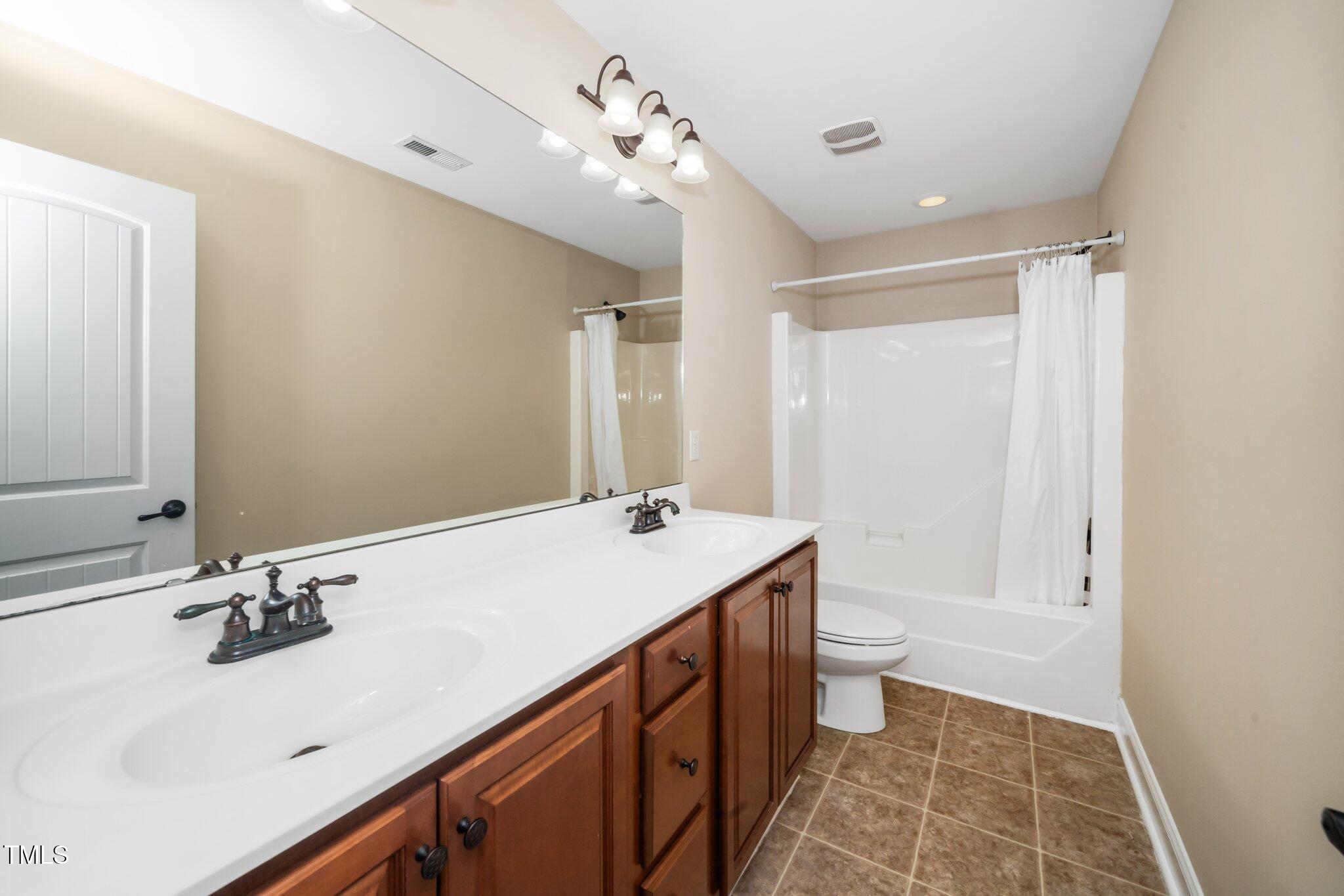 11612 Leesville Road Raleigh, NC 27613 - Photo 22 of 32 22-Bh Rm 2