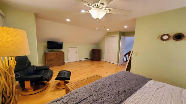 $2,800 | 4 Debbie Lane, Mashpee, MA 02649