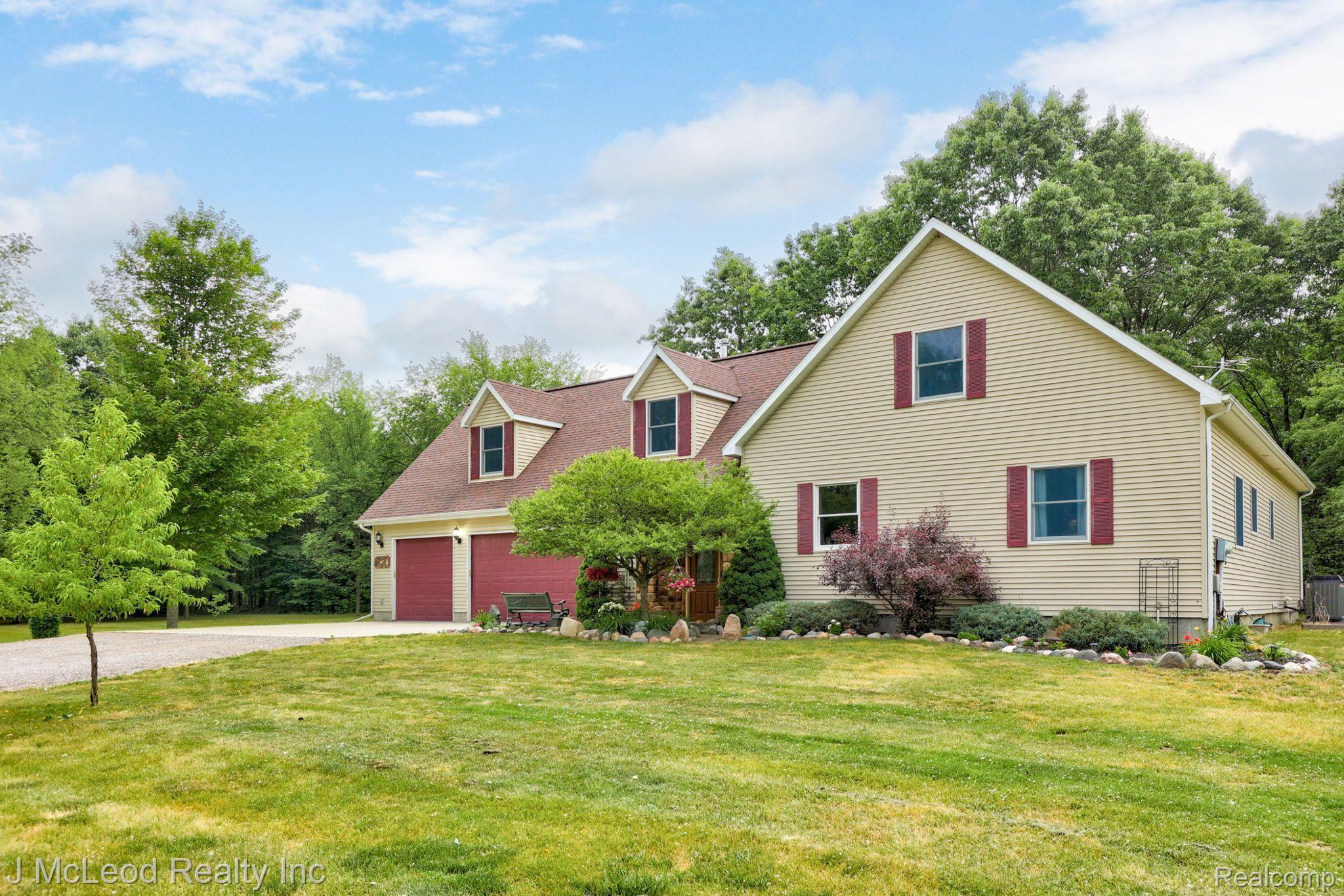 6345 Caine Road Vassar, MI 48768 - Photo 5 of 82 Gallery Image 5