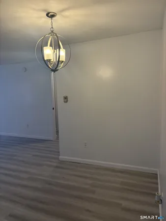 $1,995 | 18 Canterbury Arms, Unit 18, New Milford, CT 06776