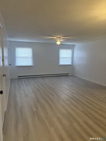 $1,995 | 18 Canterbury Arms, Unit 18, New Milford, CT 06776