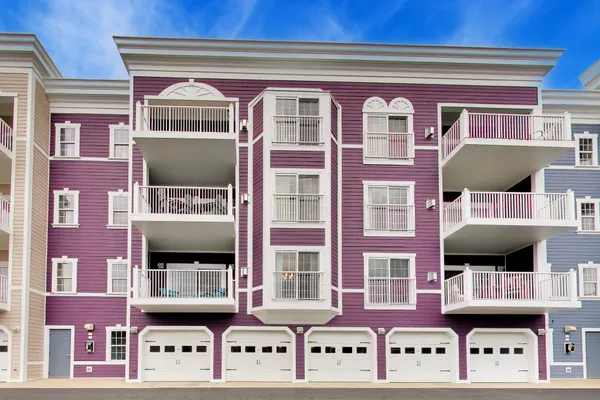 $599,000 | 235 North Whittaker Street, Unit 30, New Buffalo, MI 49117