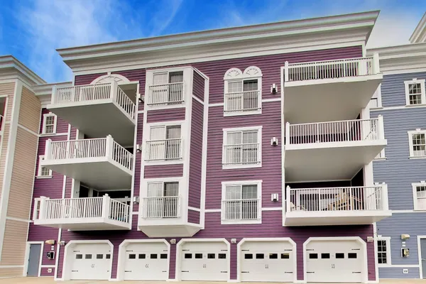 $599,000 | 235 North Whittaker Street, Unit 30, New Buffalo, MI 49117