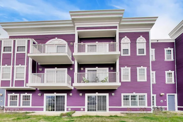 $599,000 | 235 North Whittaker Street, Unit 30, New Buffalo, MI 49117