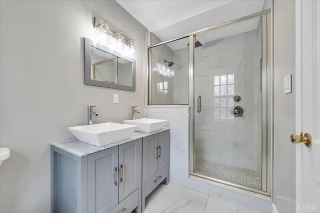 a bathroom with a bathtub