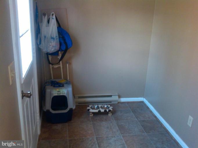 441 Bouchelle Road Elkton, MD 21921 - Photo 5 of 10 Entrance / Foyer